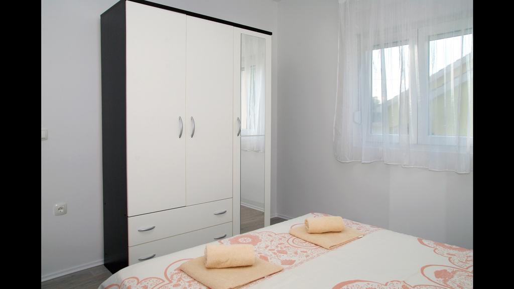 Holiday Home Luka Zadar Exterior photo
