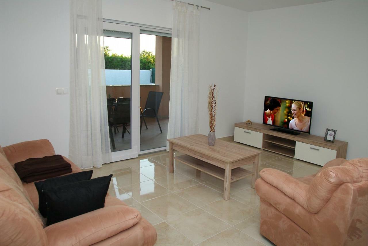 Holiday Home Luka Zadar Exterior photo
